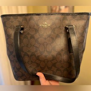 Coach Bag Leather and Canvas Beown Monogram Handbag